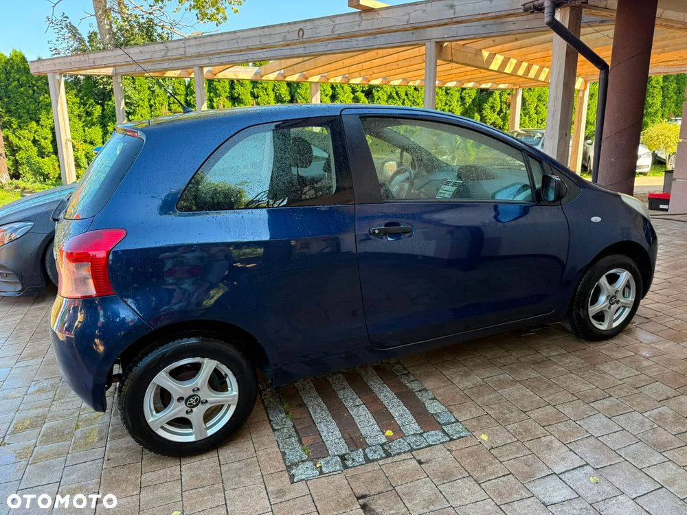 Toyota Yaris 1.0 Luna - 8