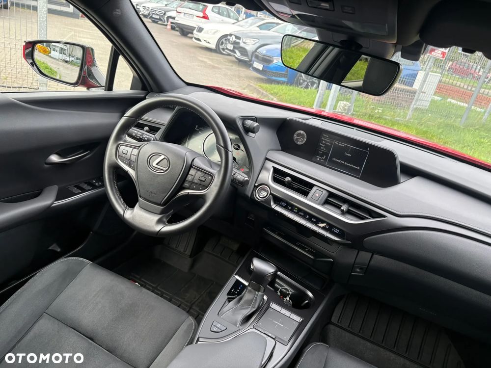 Lexus UX 200 GPF Business 2WD - 25