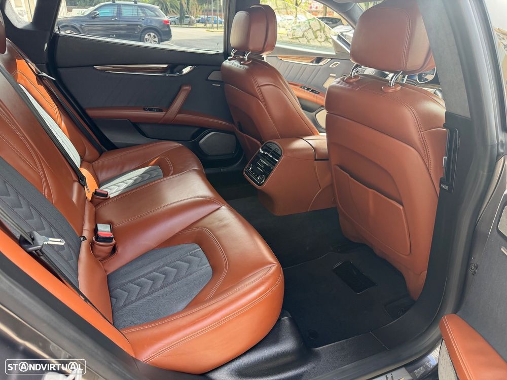 Maserati Quattroporte 3.0 V6 D GranLusso - 33
