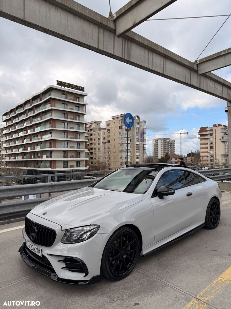 Mercedes-Benz E 220 d MHEV 4MATIC Aut. - 1
