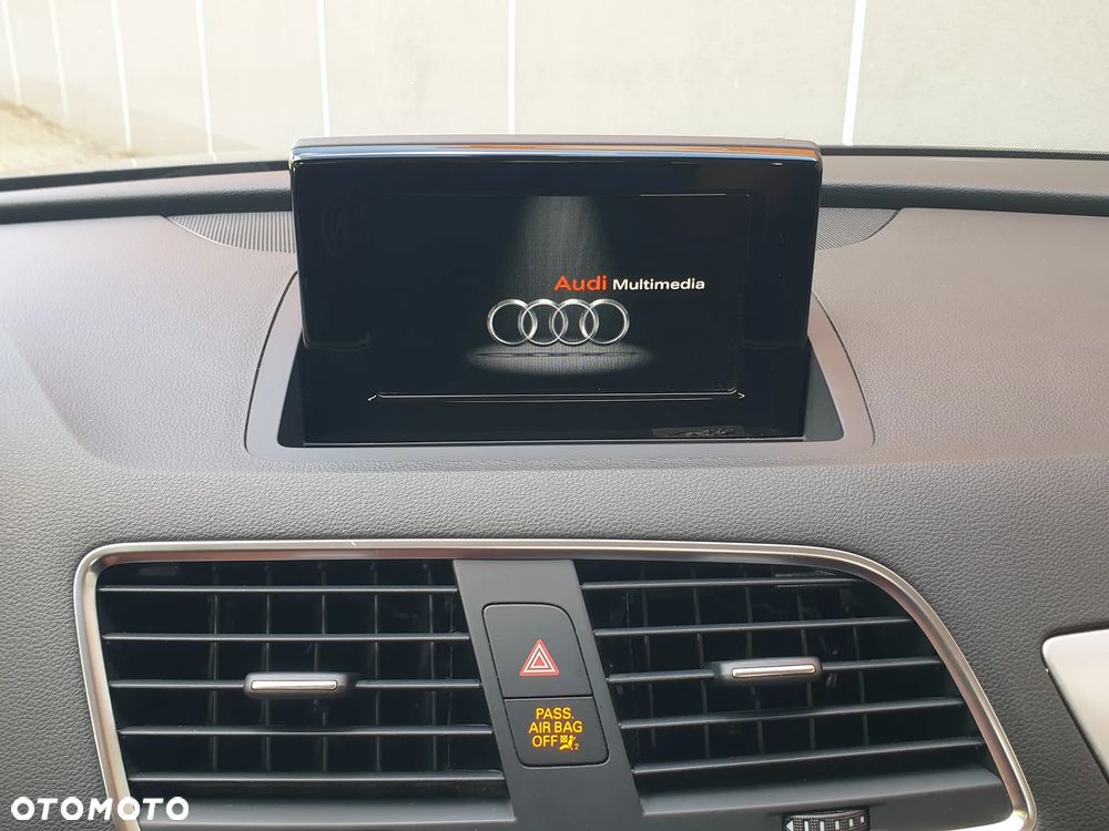 Audi Q3 - 22