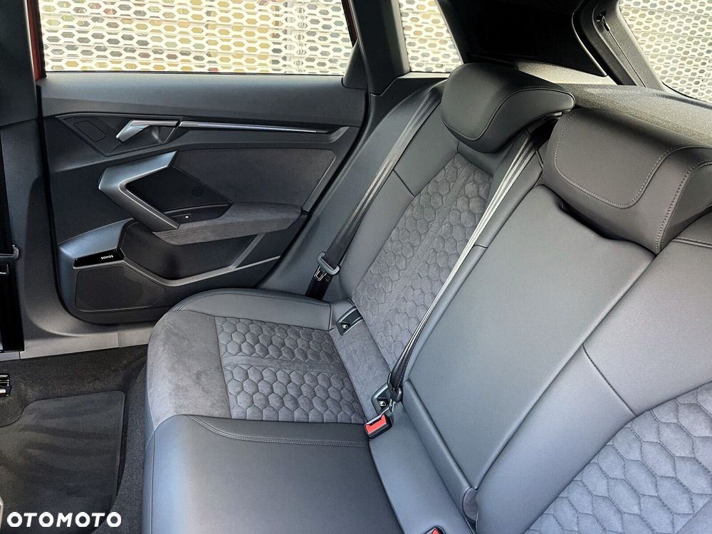 Audi RS3 Sportback TFSI Quattro S tronic - 23