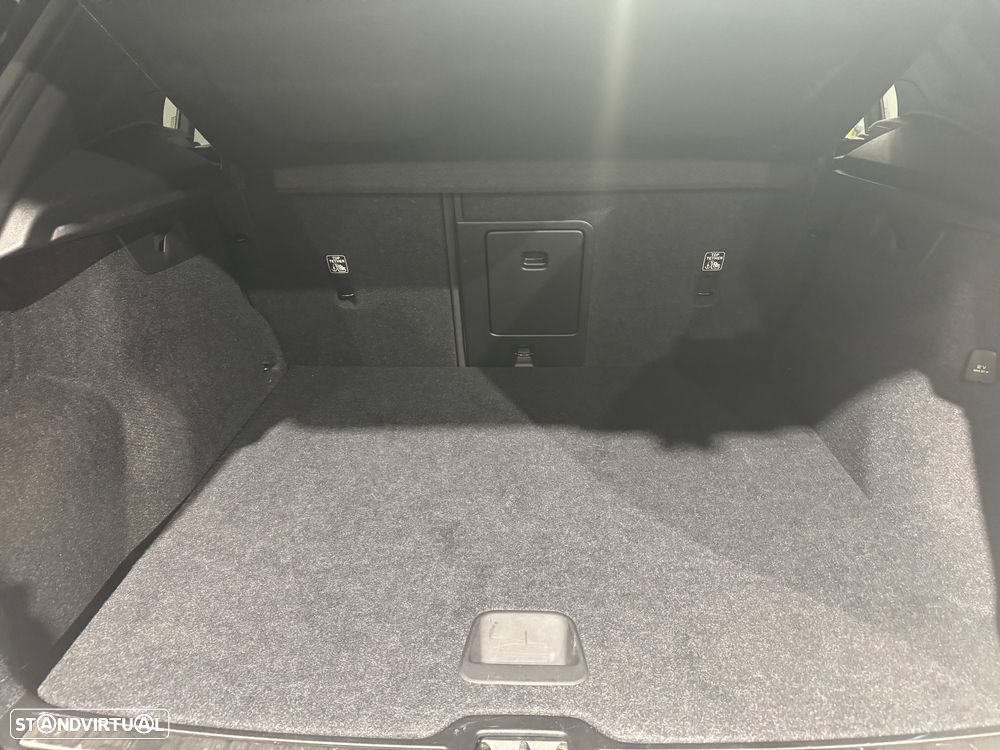 Volvo XC 40 1.5 T5 PHEV Inscription - 18