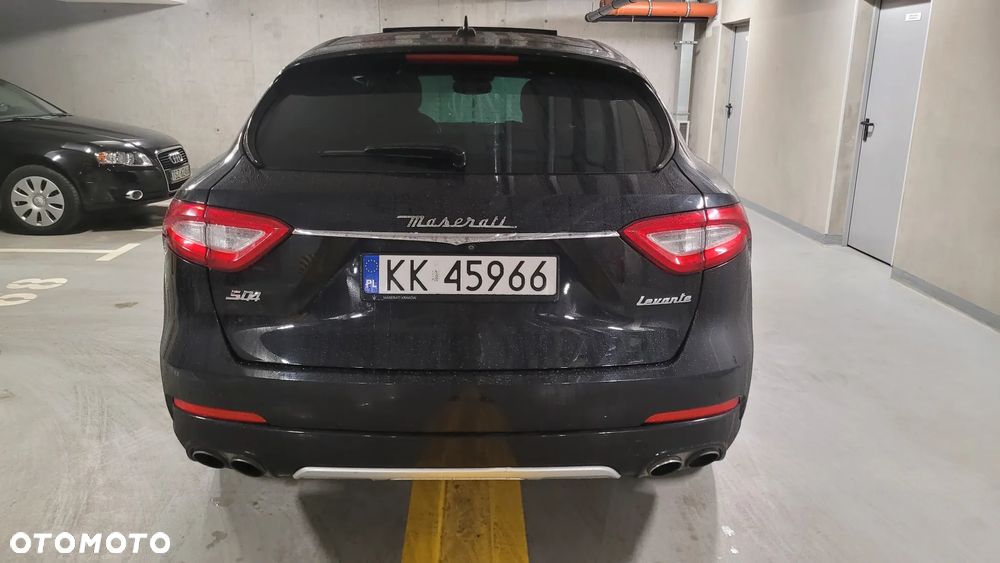 Maserati Levante S Granlusso - 8