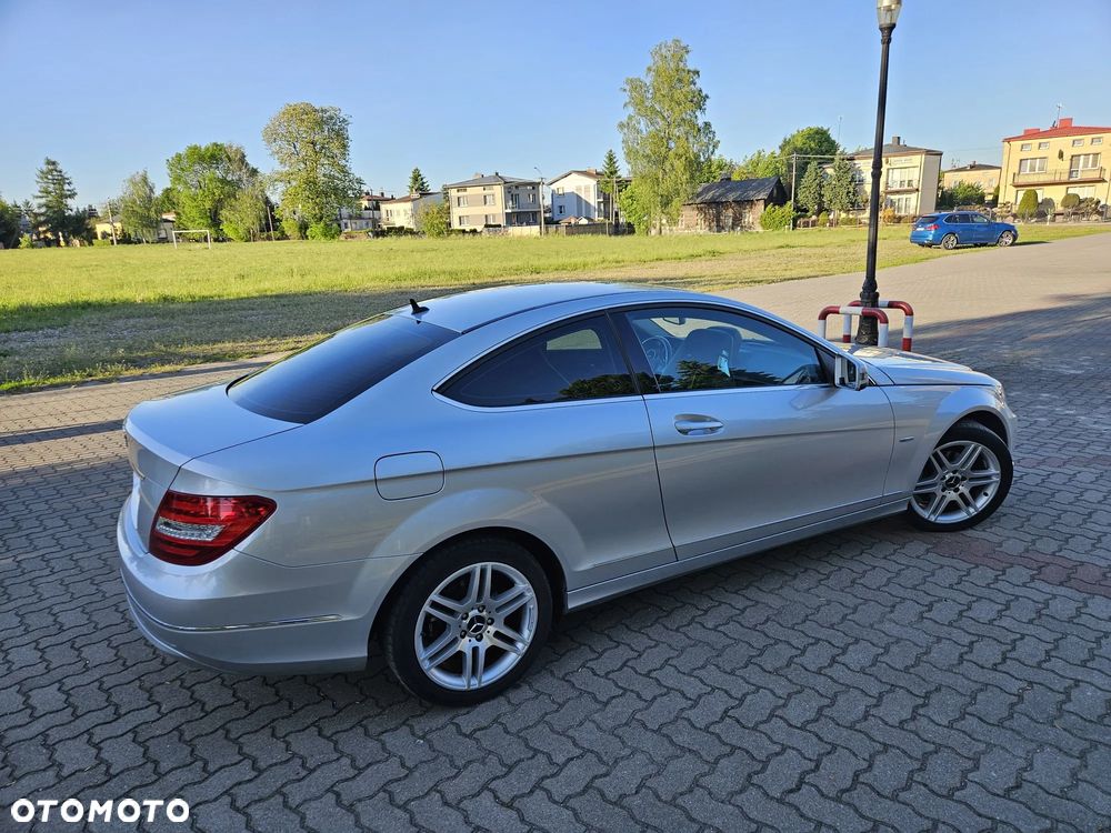 Mercedes-Benz Klasa C 180 BlueEFFICIENCY 7G-TRONIC - 6