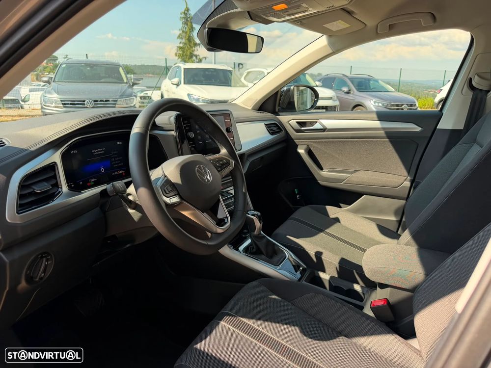 VW T-Roc 1.5 TSI Urban DSG - 9