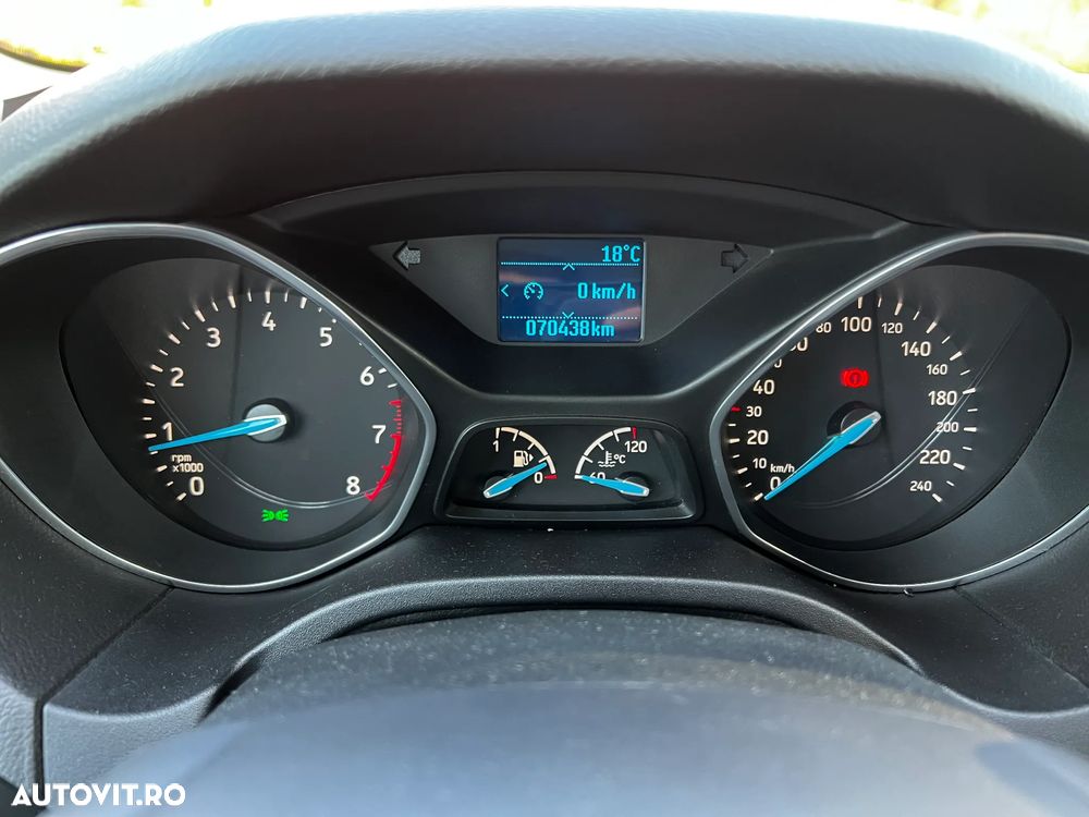 Ford Focus 1.0 EcoBoost Trend - 14