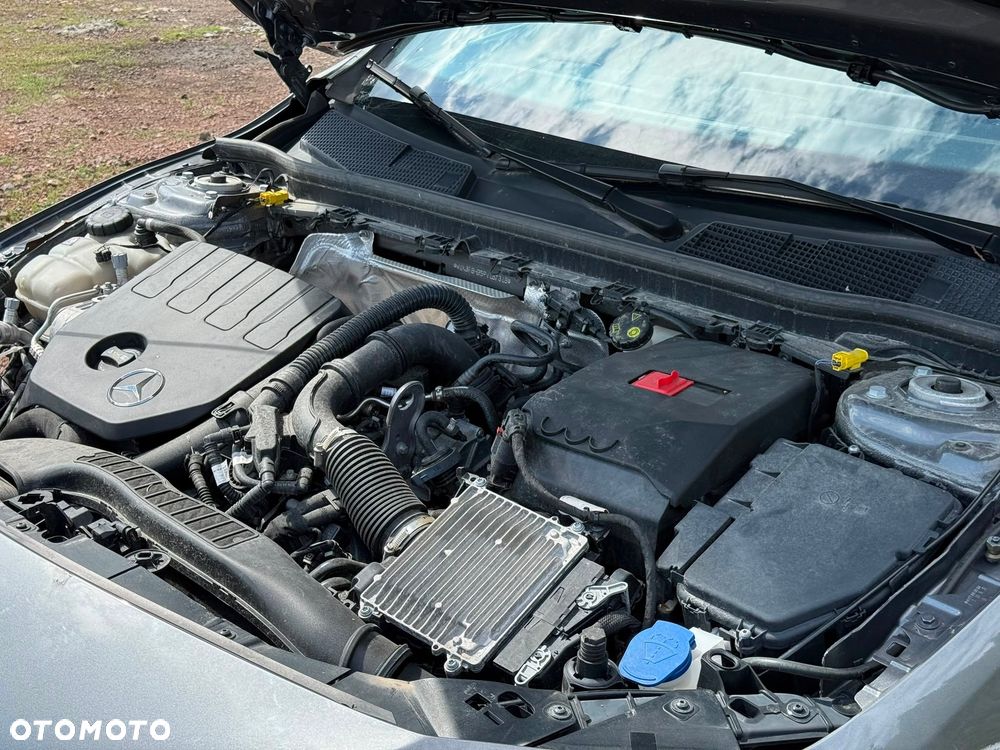 Mercedes-Benz Klasa A 200 AMG Line 7G-DCT - 9