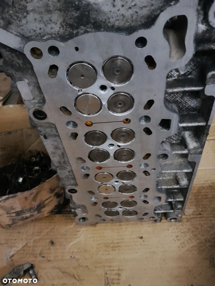 Głowica kompletna Peugeot Boxer 2.3 HDI E4 - 2