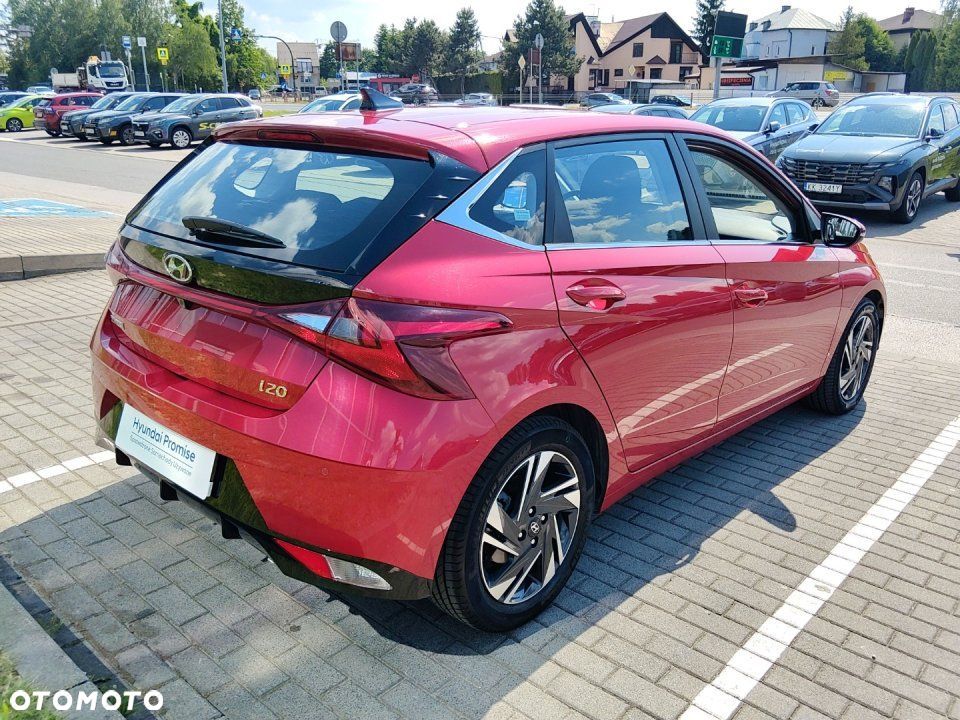 Hyundai i20 - 13