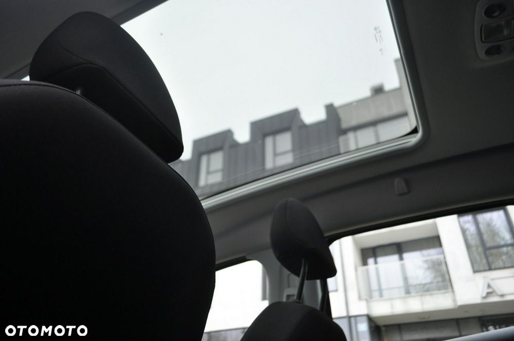 Peugeot 2008 - 7