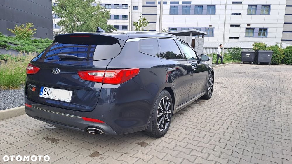 Kia Optima 1.6 T-GDI L DCT - 4