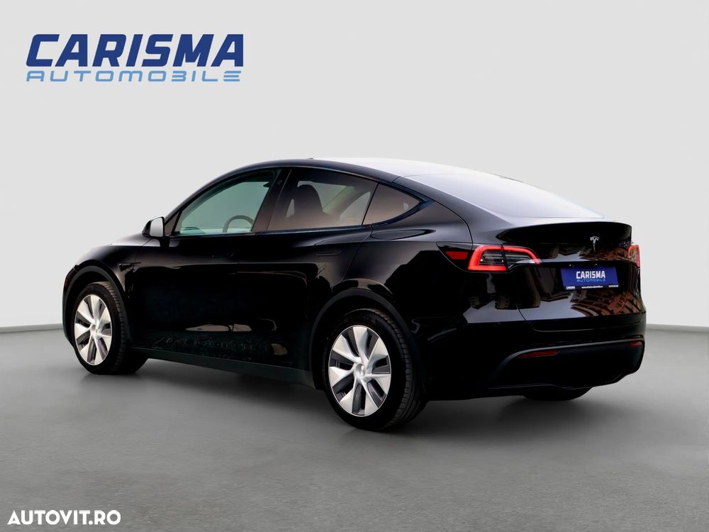 Tesla Model Y Long Range RWD Premium - 5