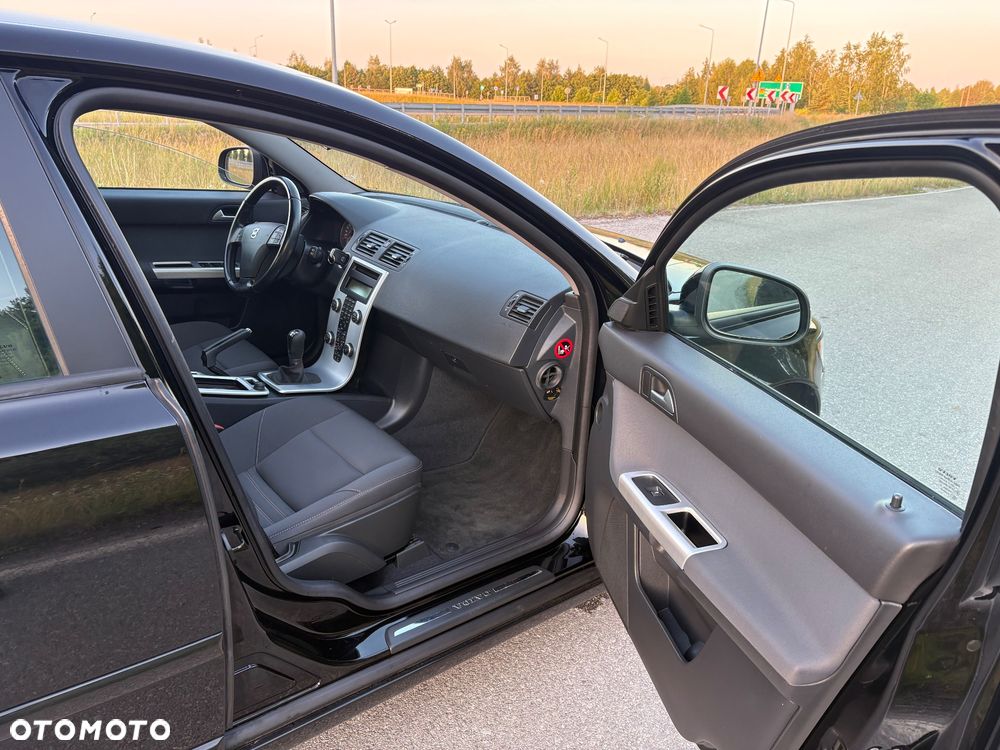 Volvo V50 DPF D2 Kinetic - 26