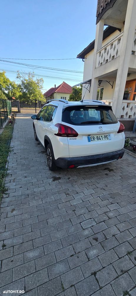 Peugeot 2008 1.6 BlueHDi FAP S&S Allure - 4