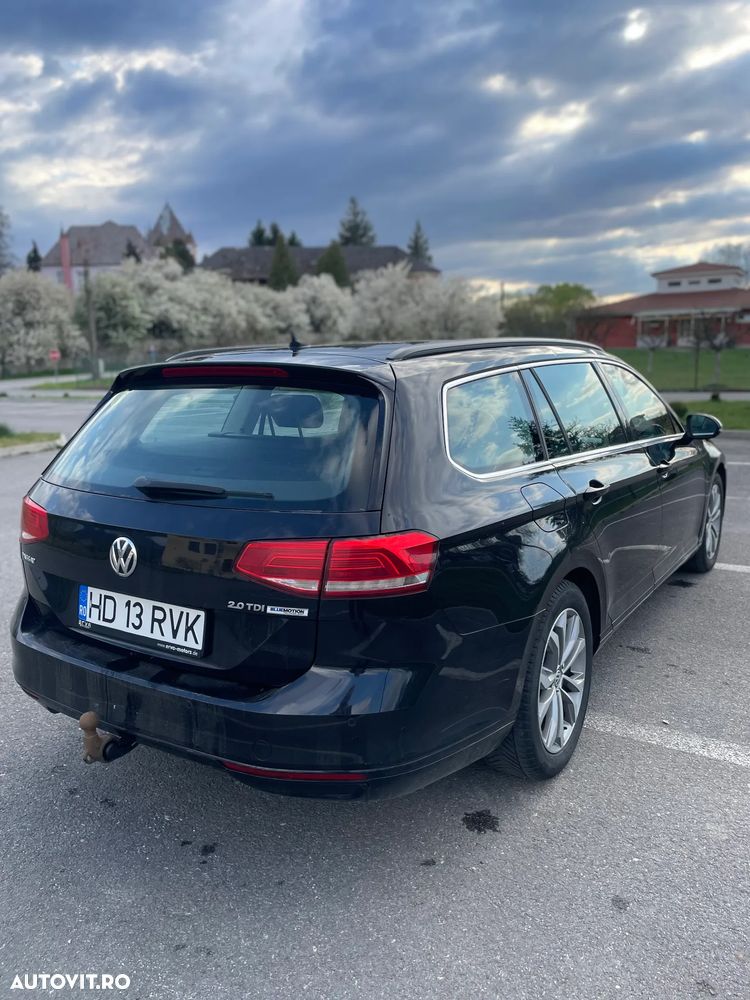 Volkswagen Passat 2.0 TDI Trendline - 4