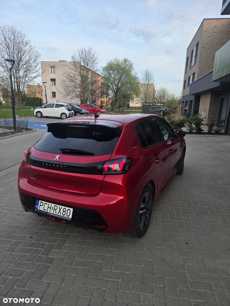 Peugeot 208 1.2 PureTech Active S&S EAT8 - 7