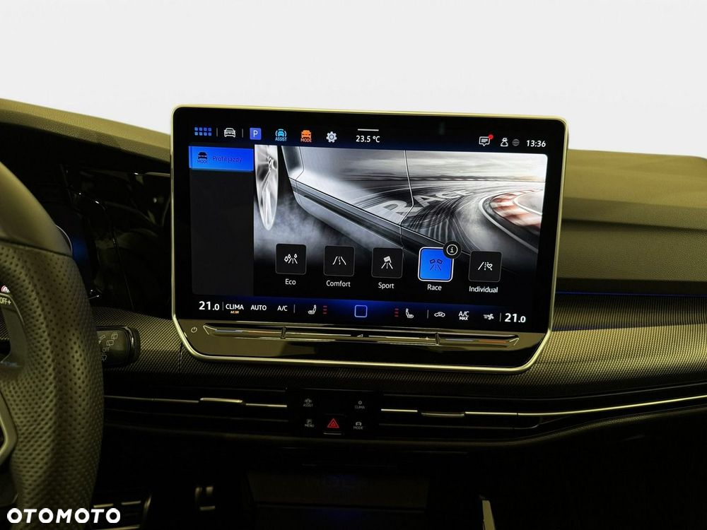 Volkswagen Golf Variant 2.0 TSI 4Motion R - 23