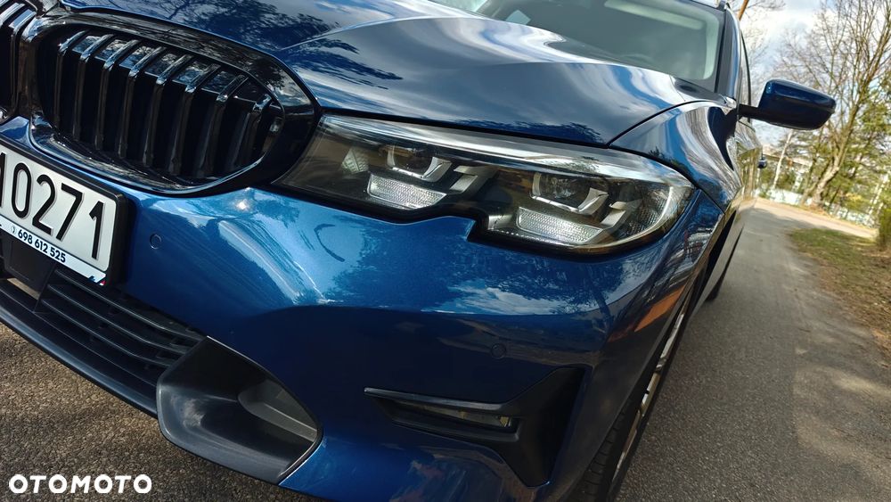 BMW Seria 3 320d Sport Line Shadow - 15