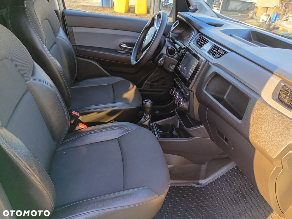 Renault Express - 13