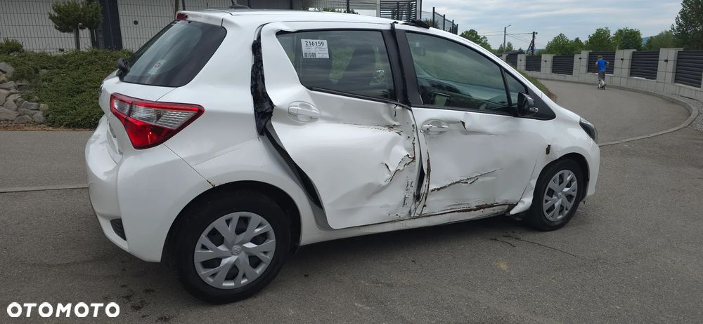Toyota Yaris 1.5 VVT-iE Comfort - 16
