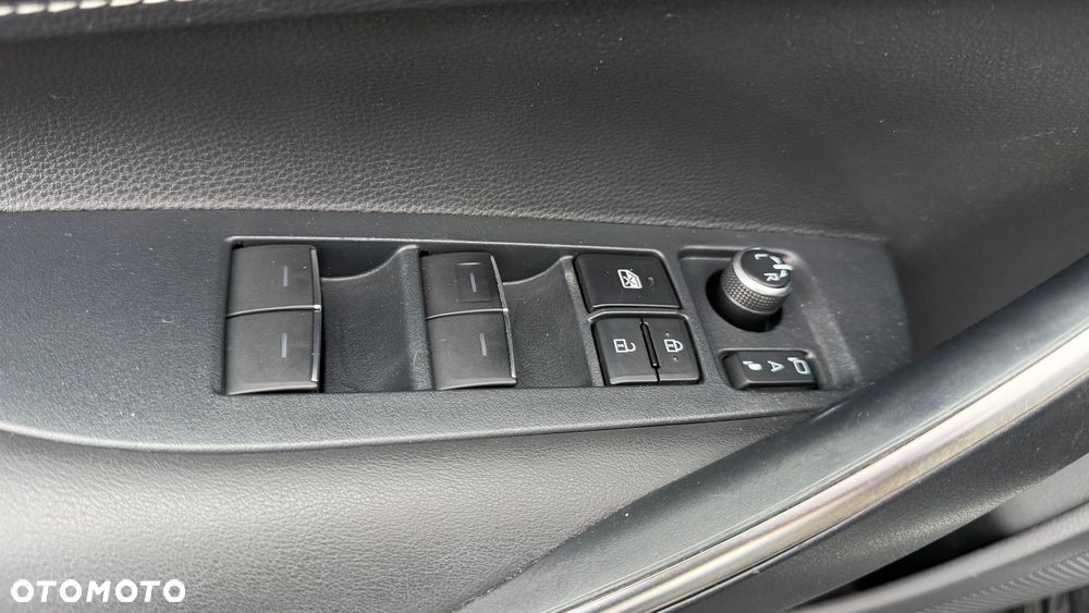 Toyota Corolla - 15