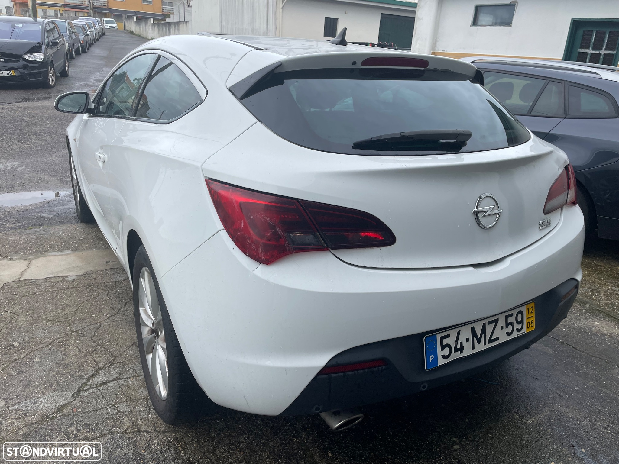 Opel Astra GTC - 5
