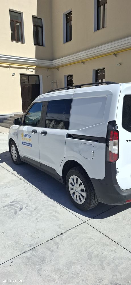 Ford Transit courier - 6