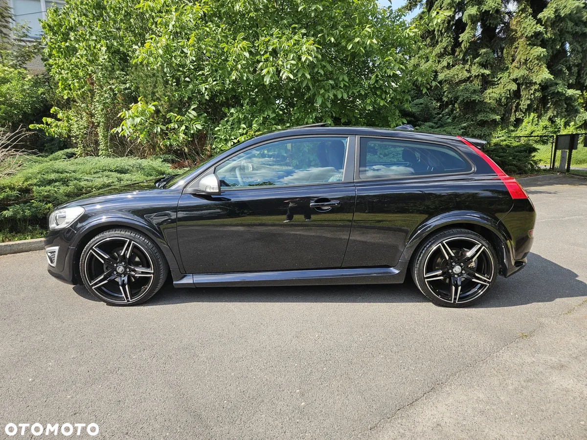 Volvo C30 D2 R-Design - 5