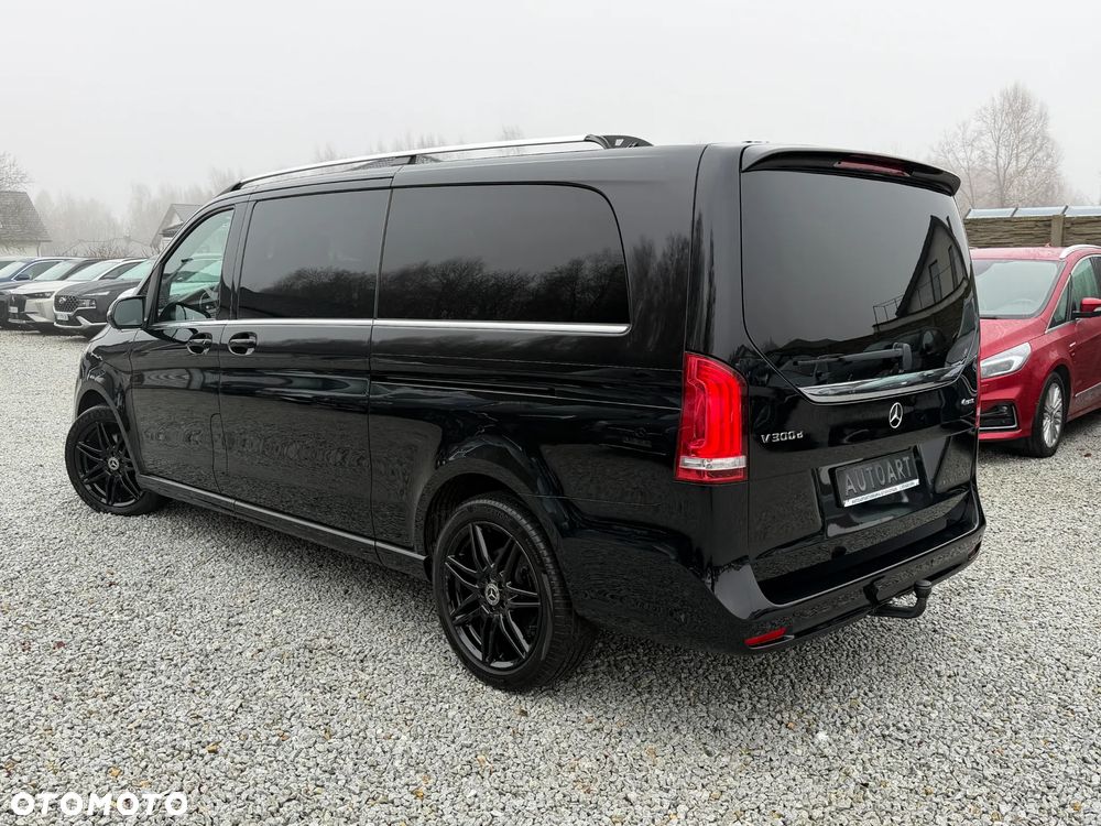 Mercedes-Benz Klasa V 300 d Extralang 4Matic 9G-TRONIC Avantgarde Edition - 11