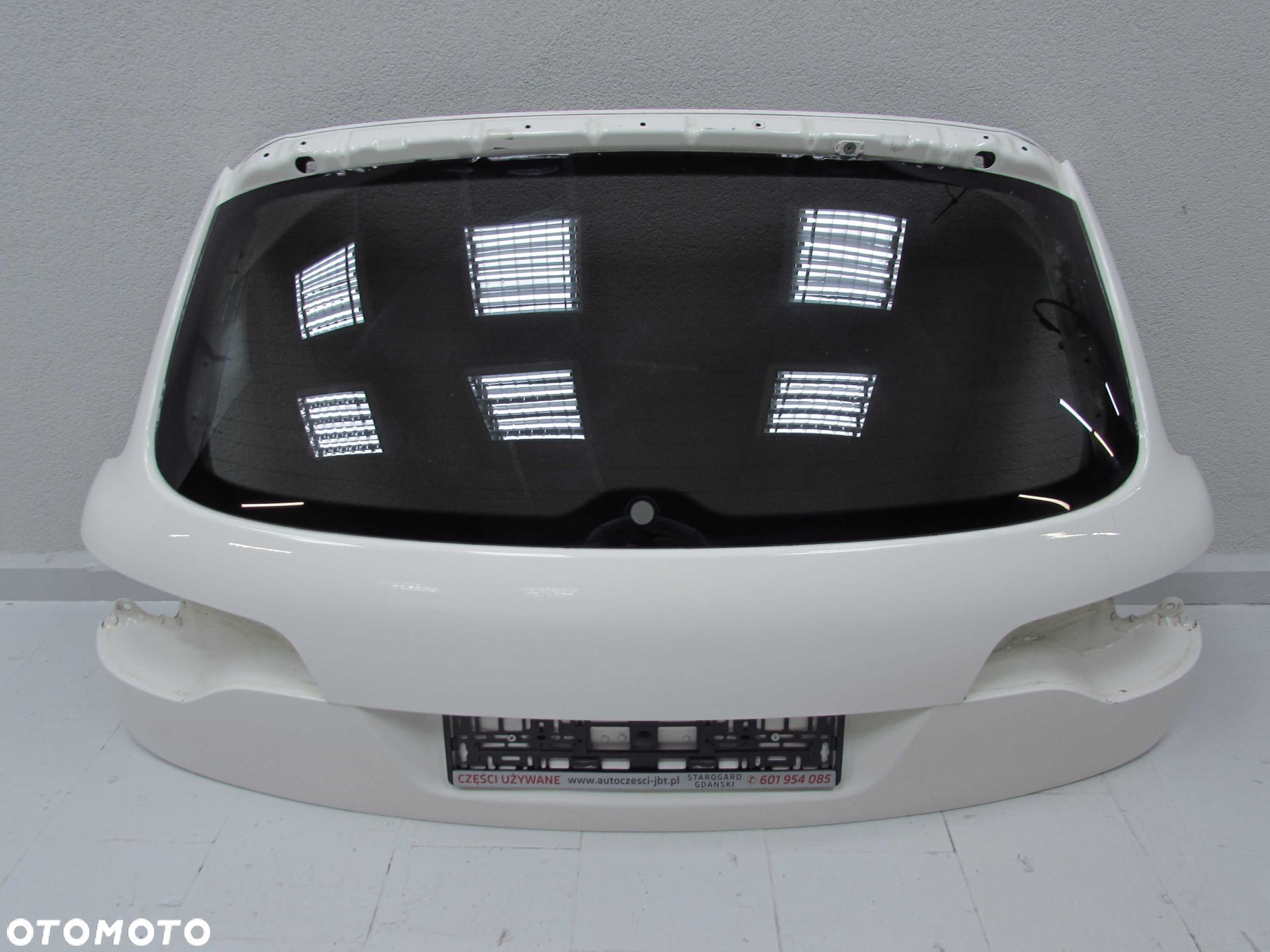 AUDI Q7 4L KLAPA BAGAZNIKA TYL SZYBA 06-16 - 1