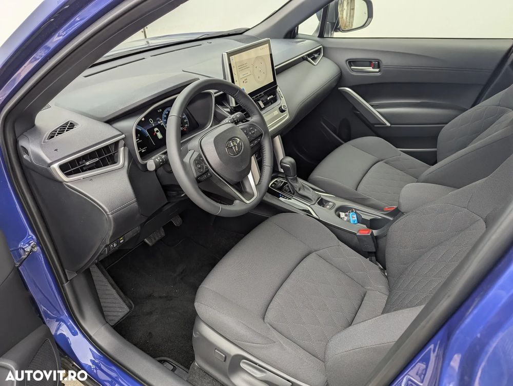 Toyota Corolla Cross - 19