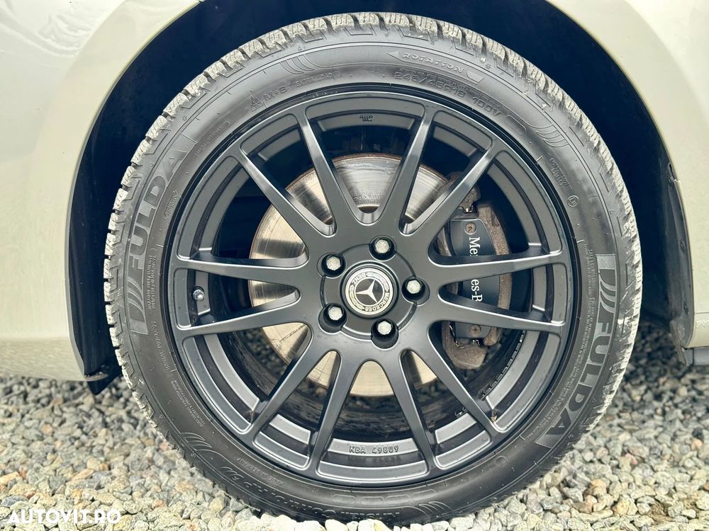 Mercedes-Benz V 250 d 190 CP RWD 9AT - 18