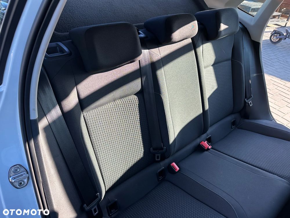 Volkswagen Polo - 26