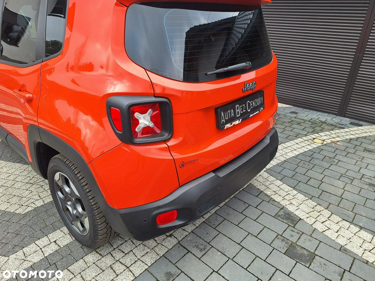 Jeep Renegade 1.4 MultiAir Longitude FWD S&S - 24