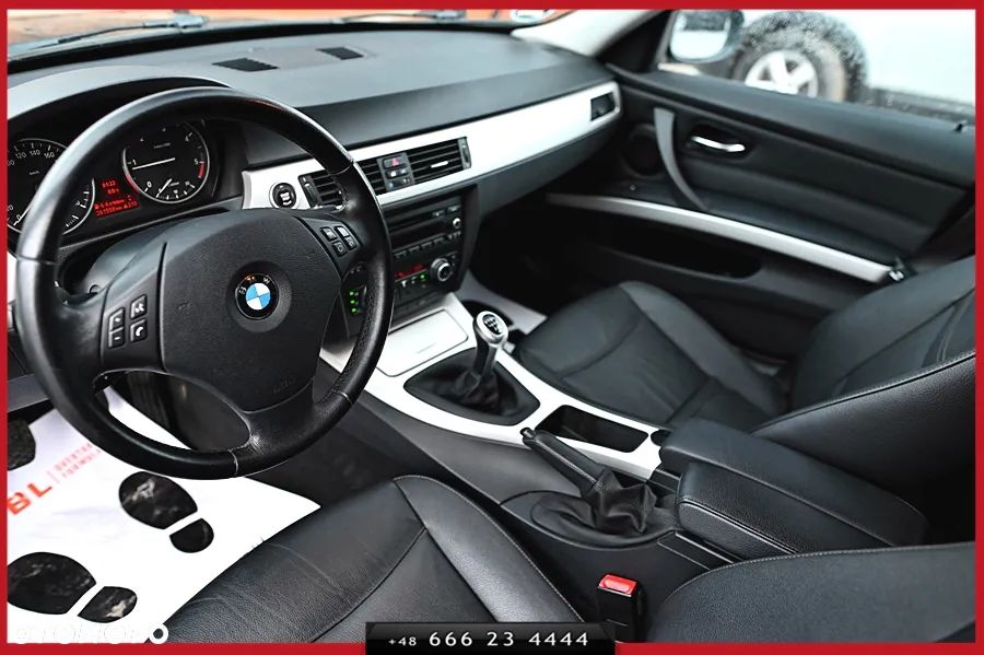 BMW Seria 3 320d - 17