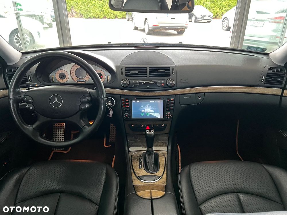 Mercedes-Benz Klasa E 320 CDI Avantgarde - 30