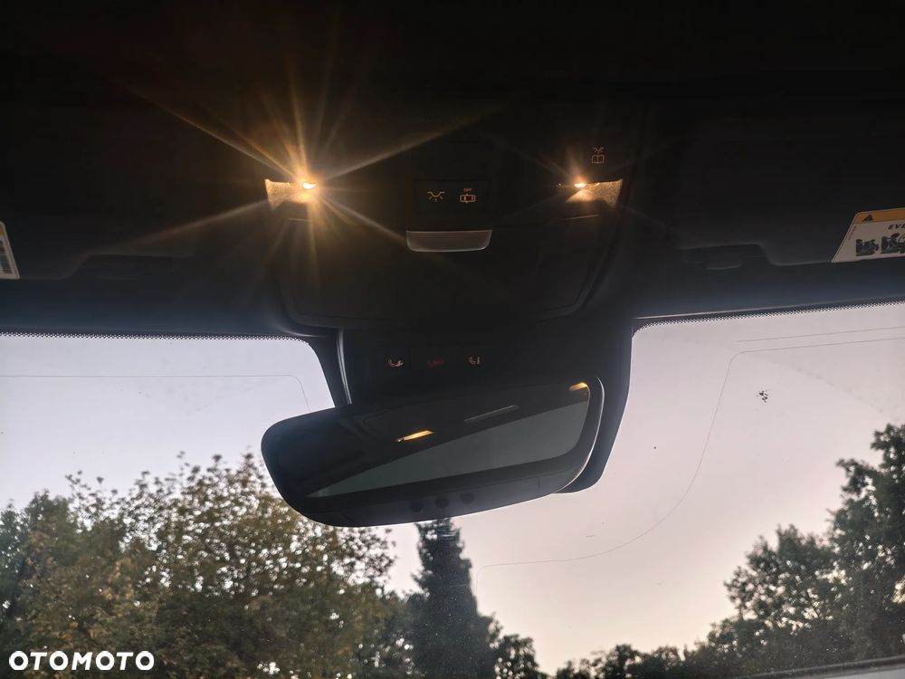 Mercedes-Benz SLK 300 9G-Tronic - 19