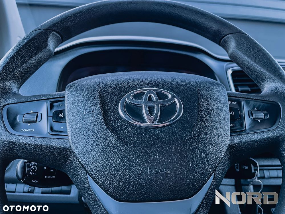 Toyota ProAce 2.0 Medium Active - 28