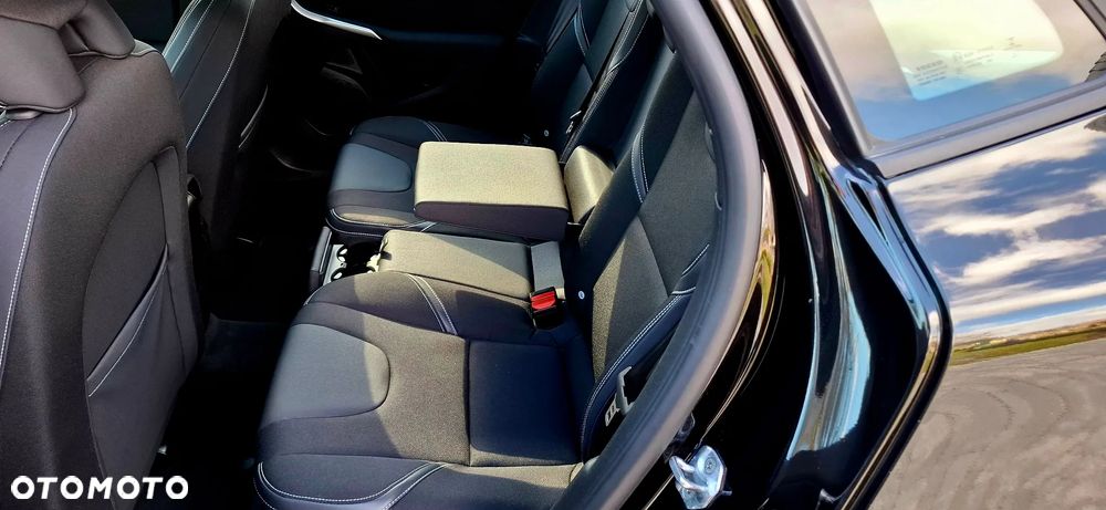 Volvo V40 D3 Geartronic Inscription - 16