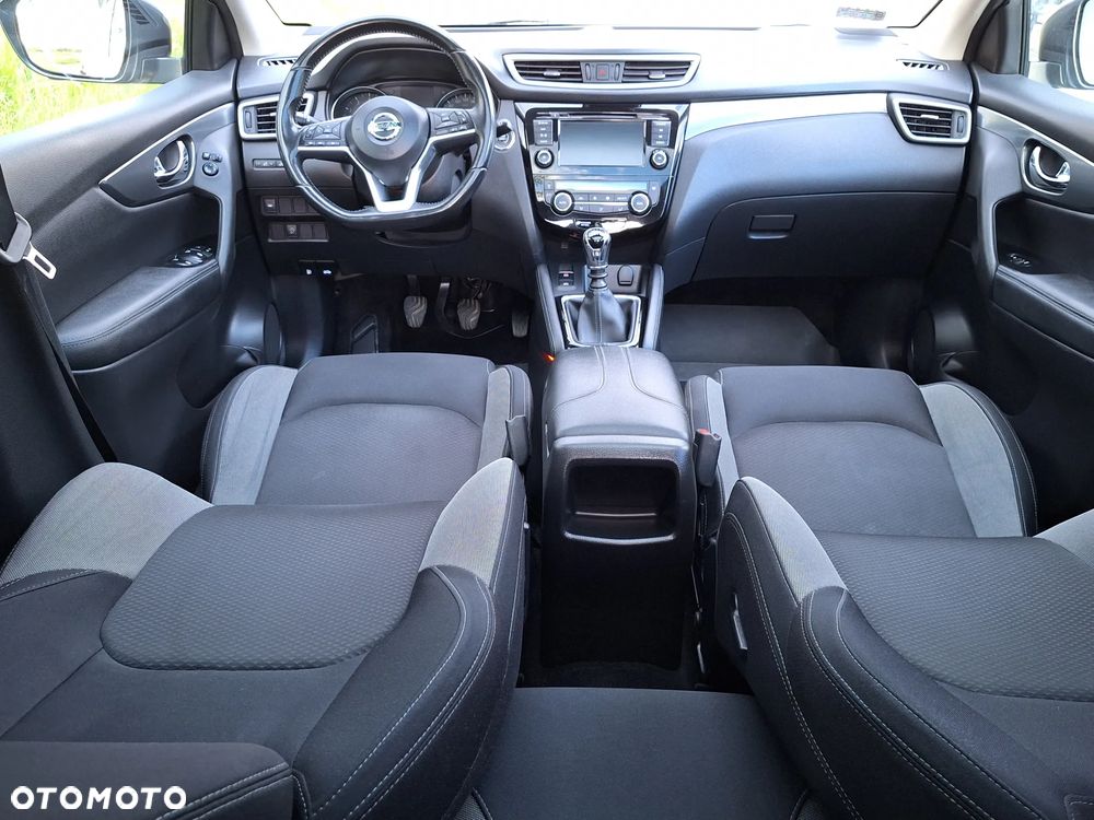 Nissan Qashqai 1.3 DIG-T N-Connecta - 14