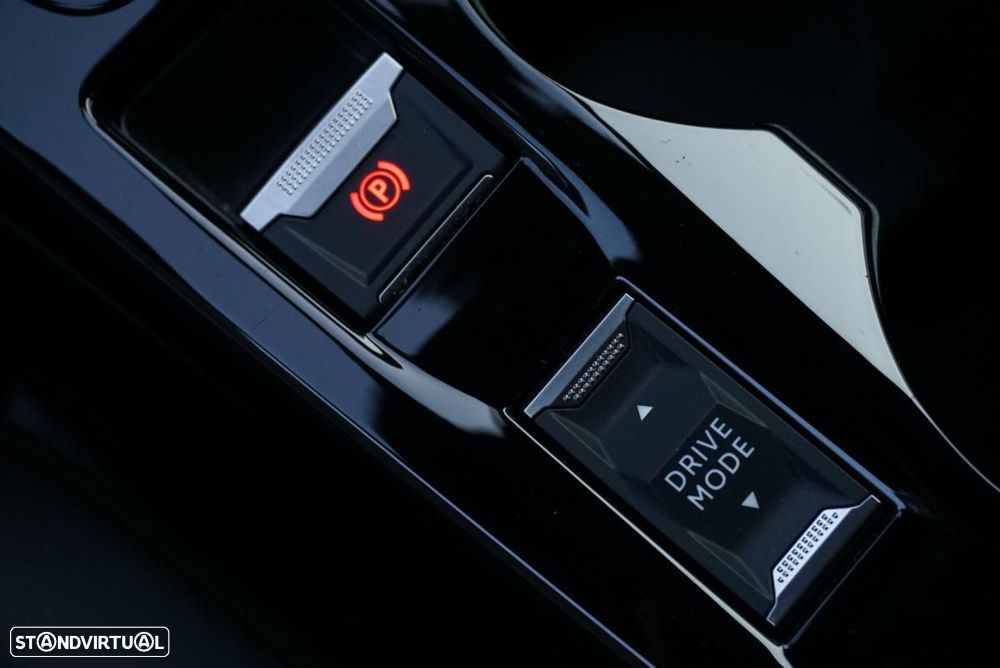 Peugeot e-2008 50 kWh Allure Pack - 22
