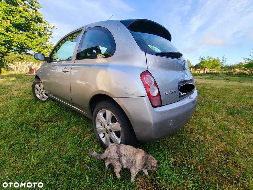 Nissan Micra - 1