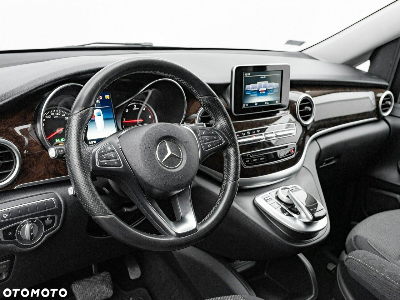 Mercedes-Benz Klasa V 250 (BlueTEC) d 7G-Tronic (d³ugi) - 7
