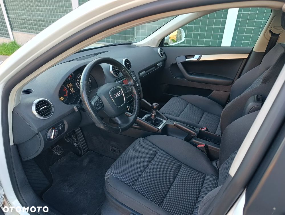 Audi A3 Sportback 2.0 TDI Attraction - 20