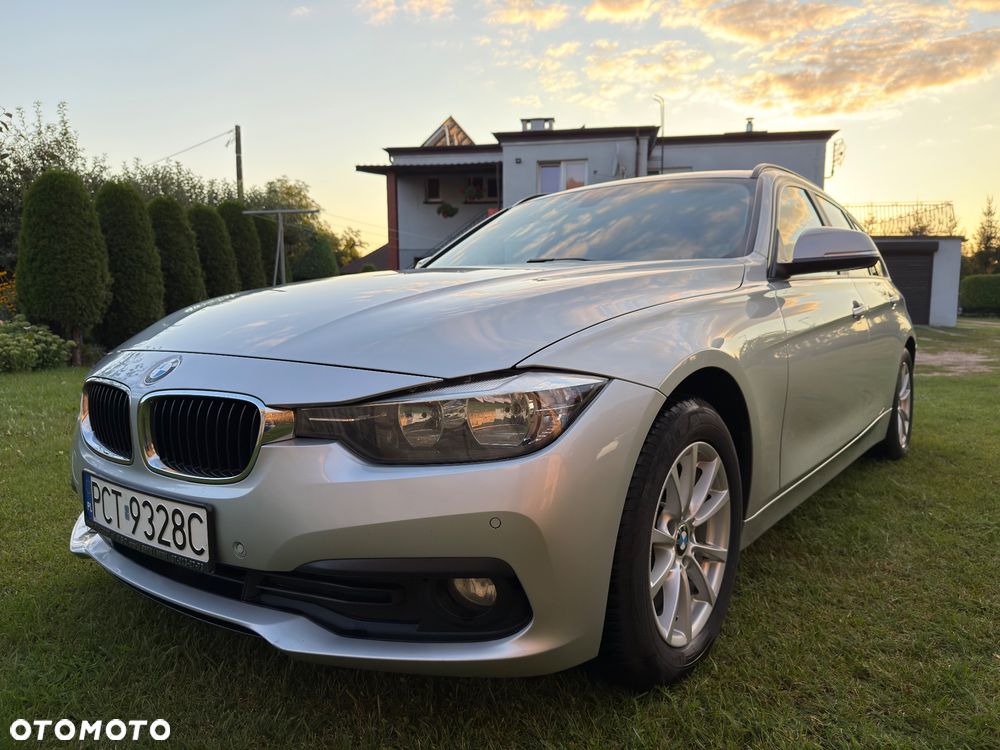 BMW Seria 3 318d - 1