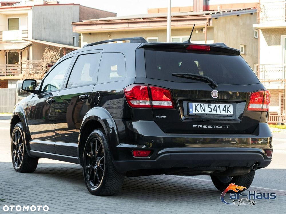 Fiat Freemont 2.0 Multijet Black Code AWD - 12