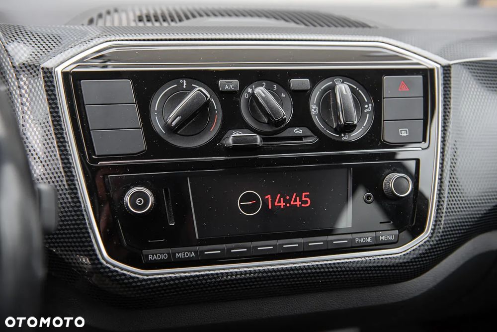 Volkswagen up! - 19