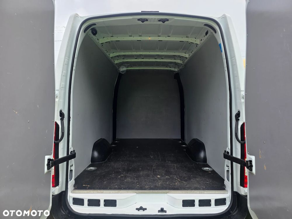 Renault Master - 33