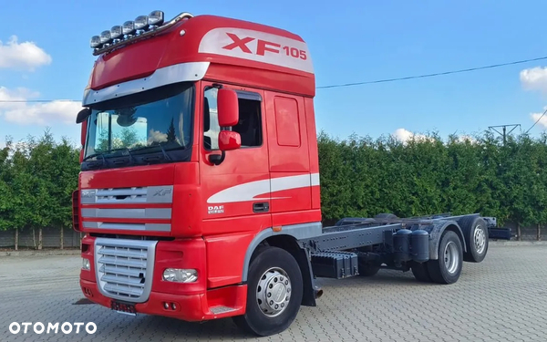 DAF XF510 pod zabudowę – 6x2/ skrętna podnoszona oś/ retarder
